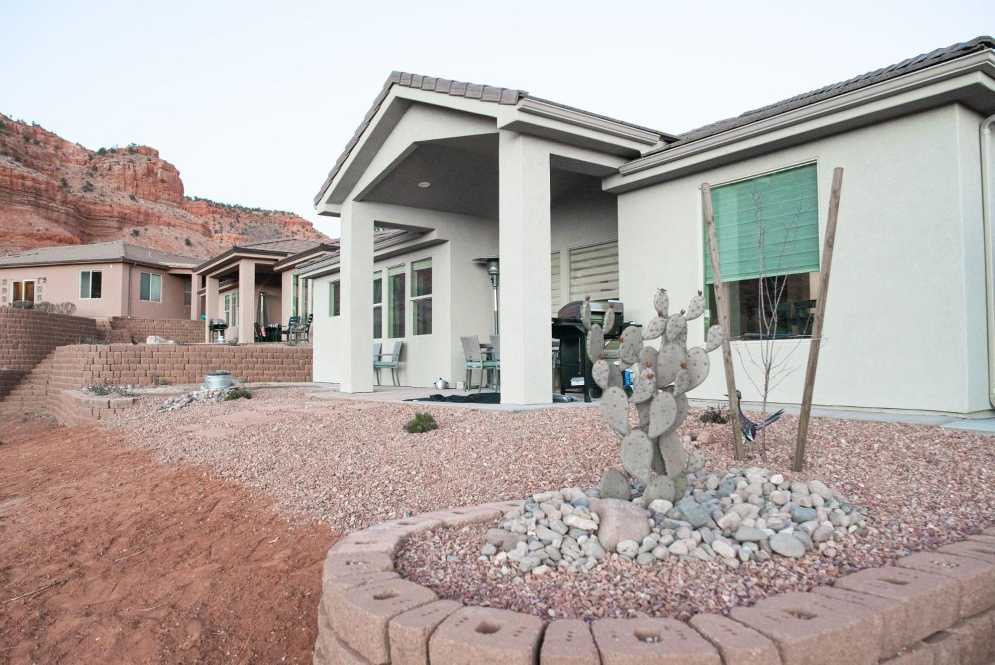 Hollywood Hangout - New West Properties Kanab Extérieur photo