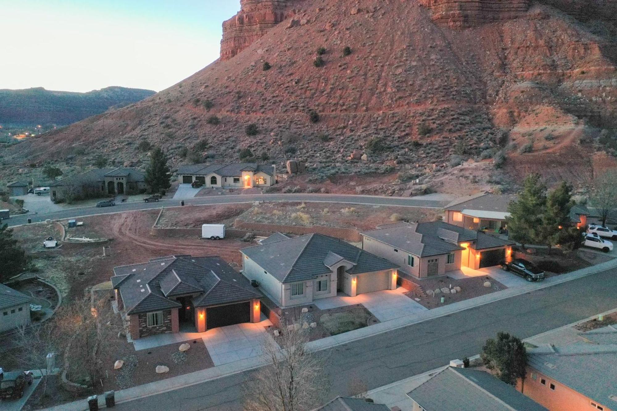 Hollywood Hangout - New West Properties Kanab Extérieur photo